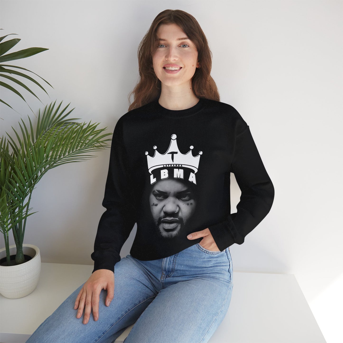 TAIGUER, LA TRANKA, LBMA, Unisex Heavy Blend™ Crewneck Sweatshirt, EL REY, REGAETON CUBANO, LEYENDAS, LA TRANCA DE MI PAIS, CUBA, REGALOS PARA CUBANOS,